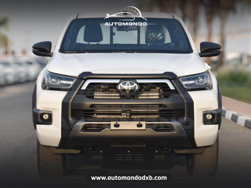 Toyota Hilux Adventure White 2023