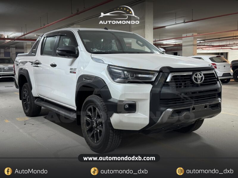 Toyota Adventure SR5 2.8L Diesel 4X4 White 2024