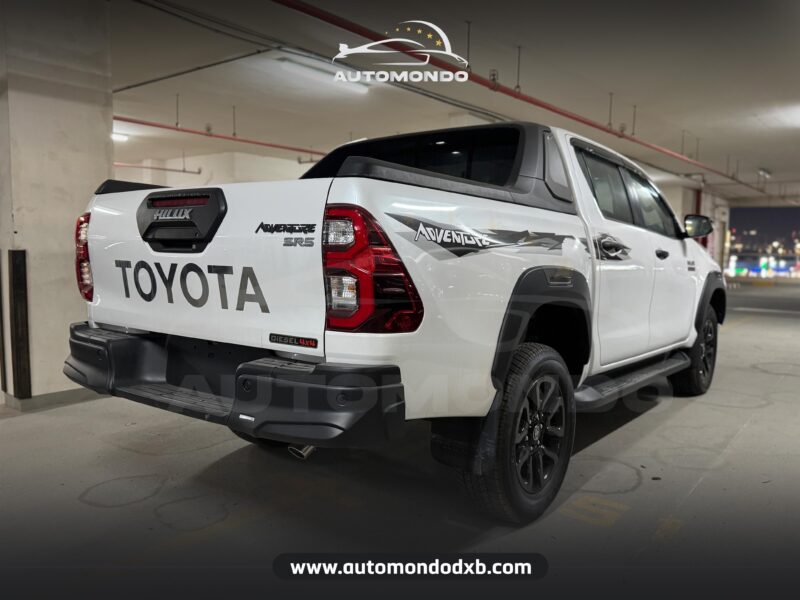 Toyota Adventure SR5 2.8L Diesel 4X4 White 2024