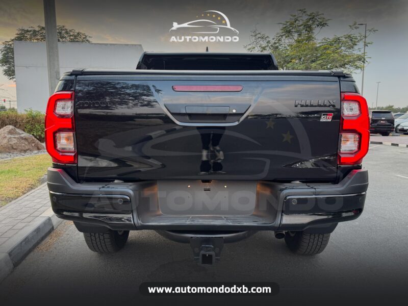 Toyota Hilux GR Sport 2.8L Black 2024