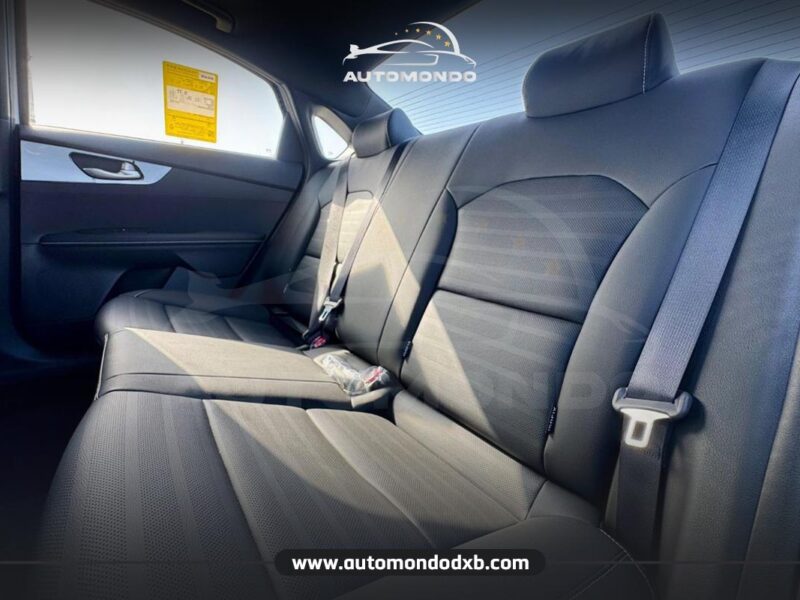 Kia K3 1.5L Luxury White 2025