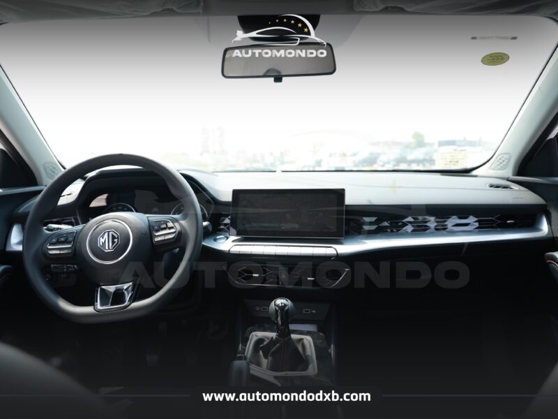 MG 5 1.5L Manual White 2025