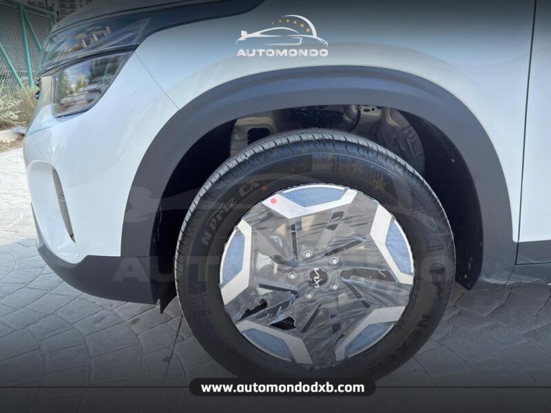 Kia Seltos 1.5L White Black Roof 2026